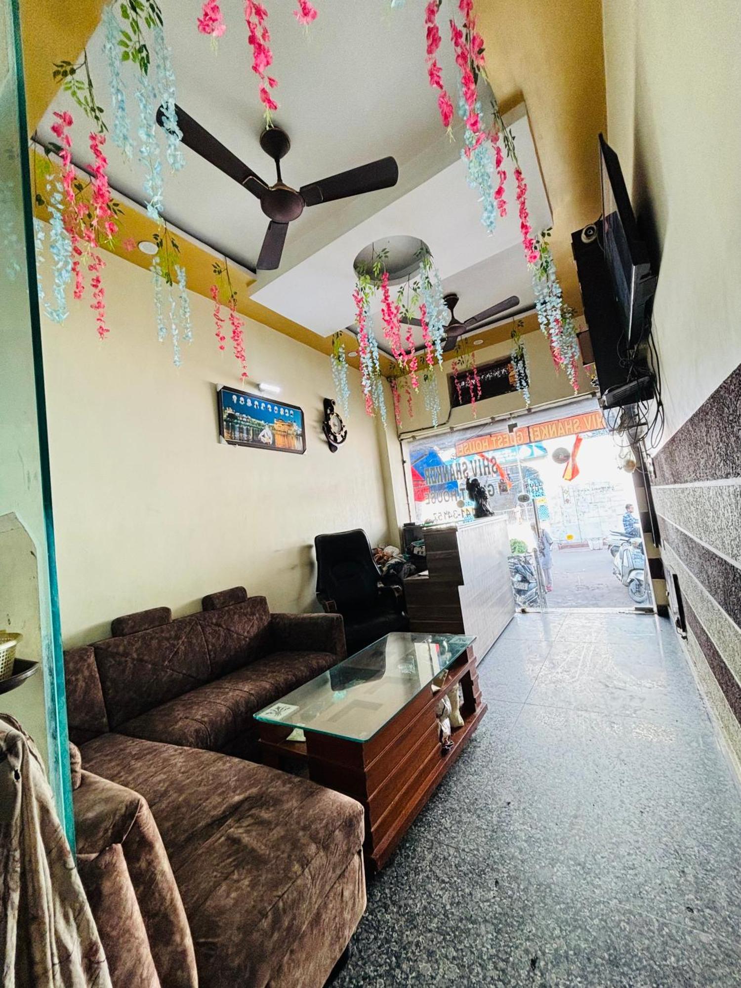 אמריצר Shiv Shankar Guest House מראה חיצוני תמונה