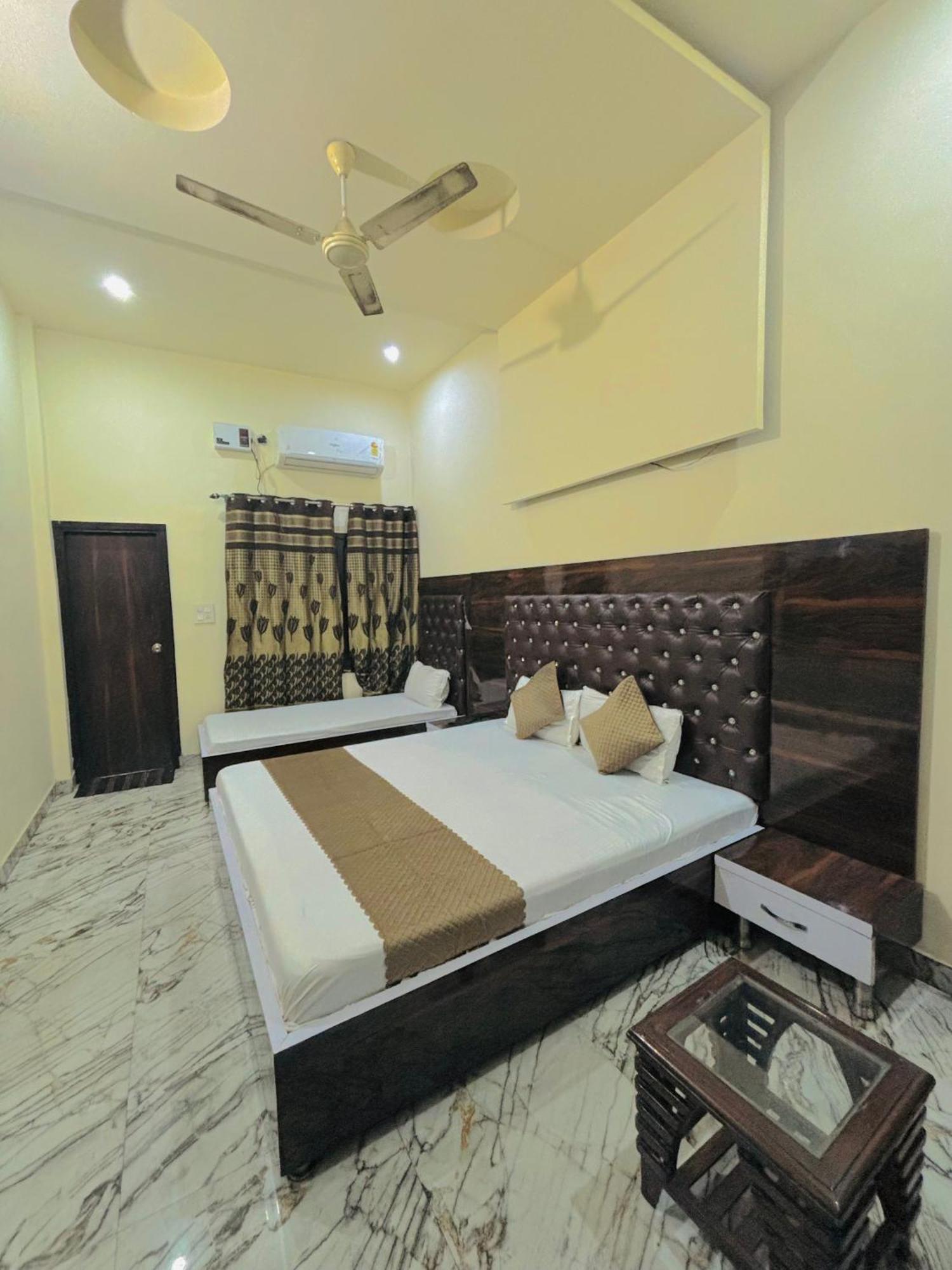 אמריצר Shiv Shankar Guest House מראה חיצוני תמונה